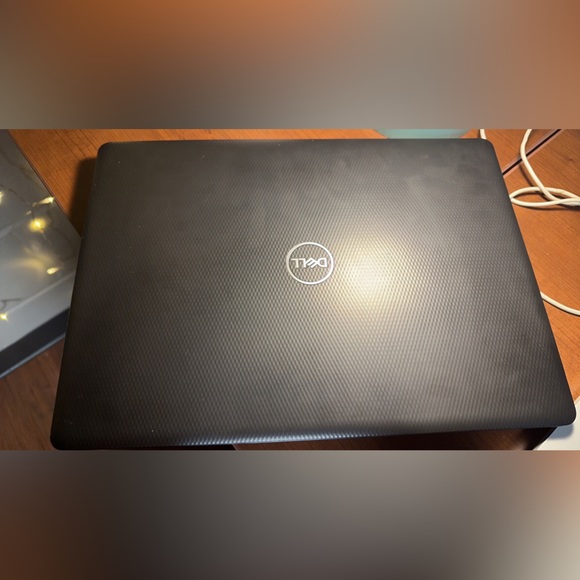 Dell Inspiron laptop. Good for school or just watching Netflix. With charger